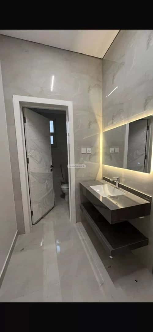 Apartment with 3 Bedrooms Al-Malqa, North Riyadh, Riyadh