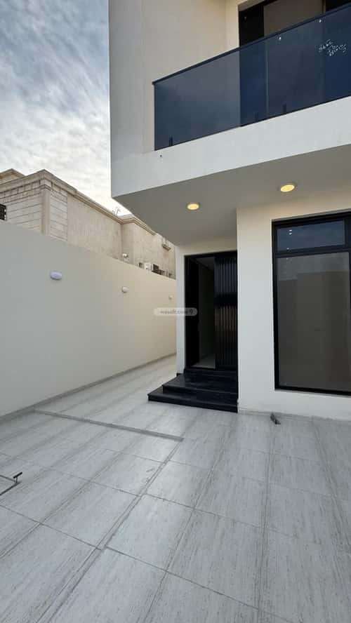 Villa 459 SQM Facing West on 25m Width Street Al Tahlyah, Khobar