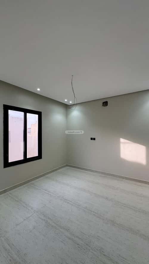 Villa 459 SQM Facing West on 25m Width Street Al Tahlyah, Khobar