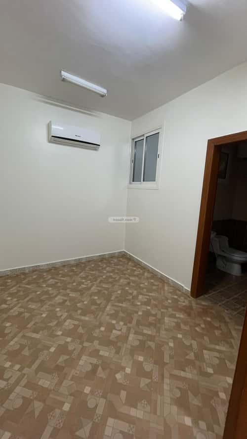 Apartment 281 SQM with 6 Bedrooms Al-Yasmeen, North Riyadh, Riyadh