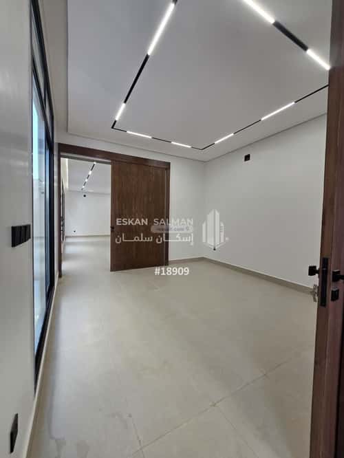 7 bedroom villa in Al Maizilah