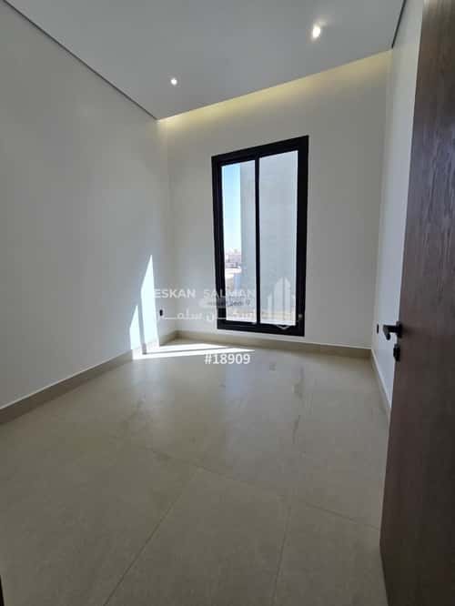 Villa 250 SQM Facing South on 18m Width Street Al-Maizaliyah, East Riyadh, Riyadh