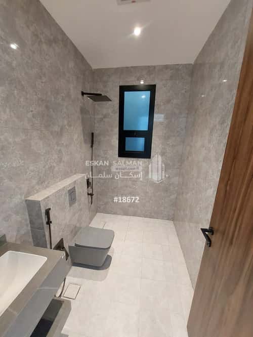 Apartment with 4 Bedrooms Ar-Rawdah, East Riyadh, Riyadh