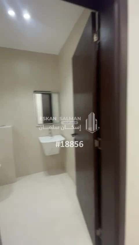 فيلا 275 متر مربع غربية على شارع 15م الرحمانية، شرق جدة، جدة