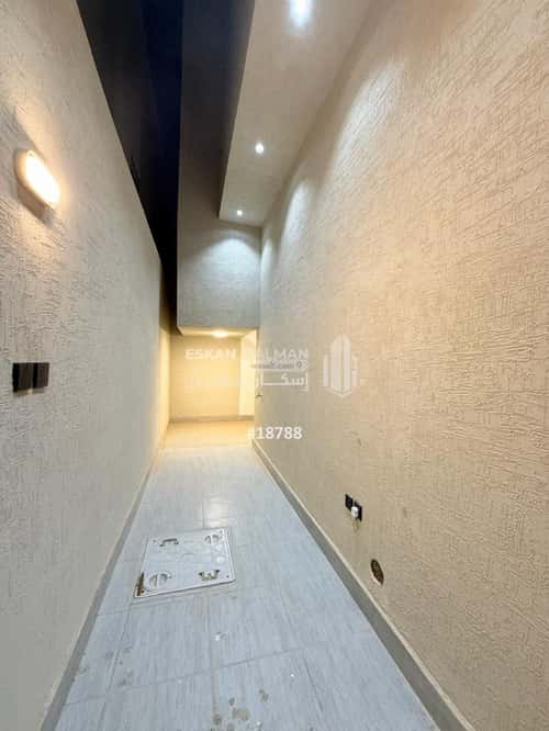Floor 172 SQM with 7 Bedrooms Al-Janadriyah, East Riyadh, Riyadh