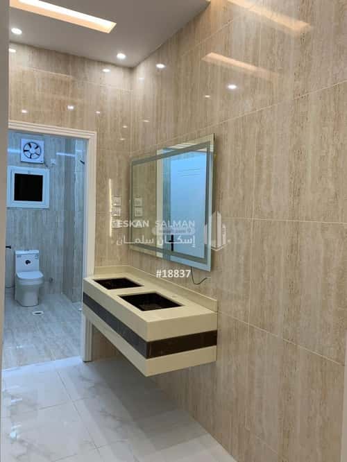 Floor 222 SQM with 5 Bedrooms Altarwyah, Makkah Al Mukarramah