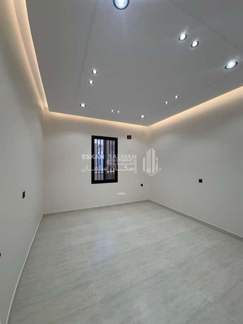 فيلا 308 متر مربع غربية على شارع 15م النزهة 2، أحد رفيدة