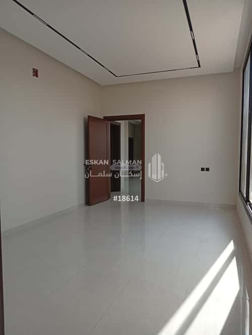 Floor 199 SQM with 6 Bedrooms Al Bayan, East Riyadh, Riyadh