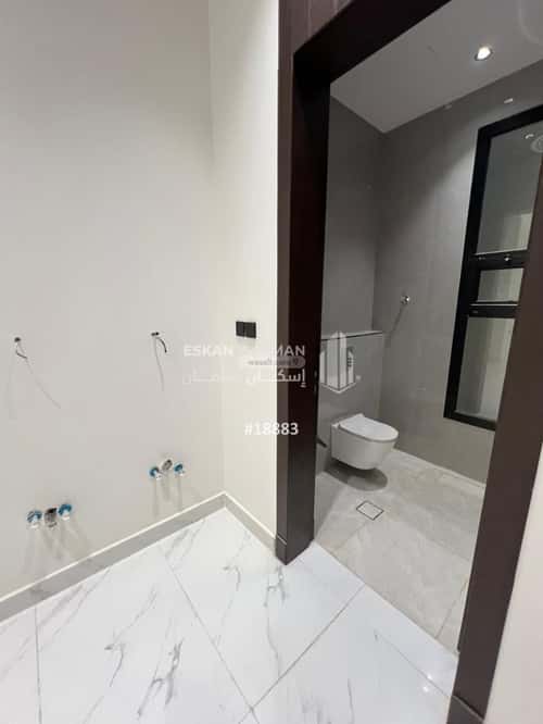 Floor 242 SQM with 6 Bedrooms Al-Muanisiyah, East Riyadh, Riyadh