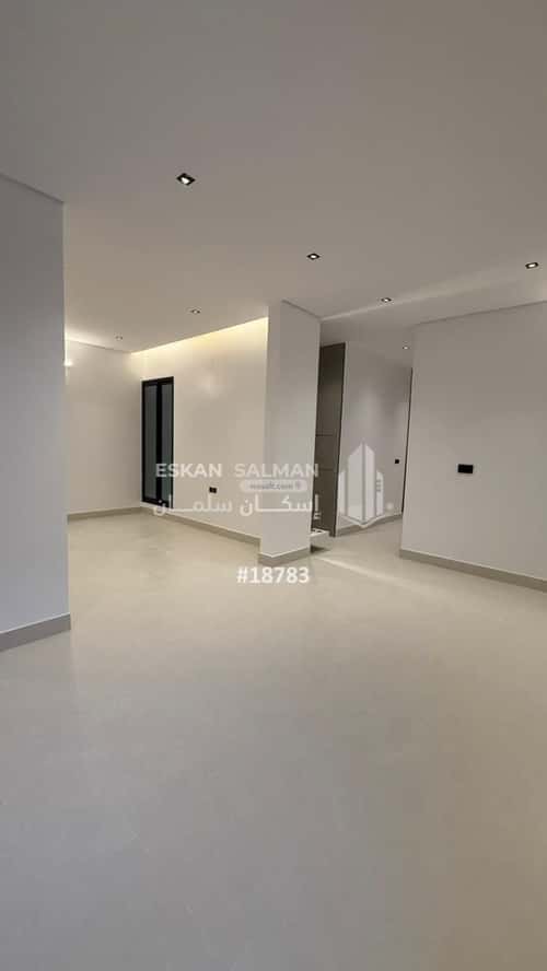Floor 236 SQM with 7 Bedrooms Haya Nawah, Almuzahimih