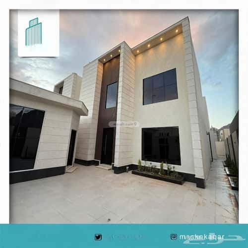 فيلا 396 متر مربع شرقية على شارع 15م الوادي، حائل