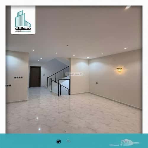 فيلا 396 متر مربع شرقية على شارع 15م الوادي، حائل