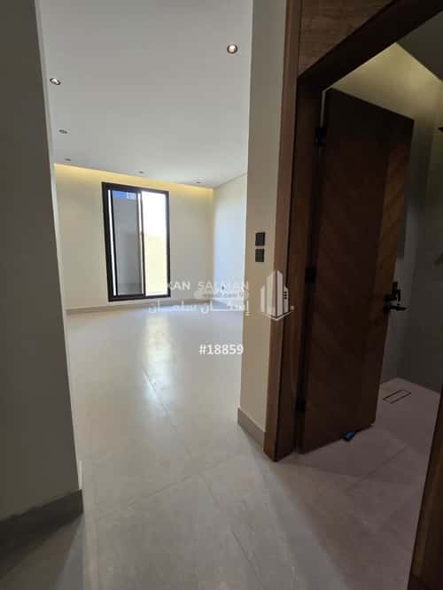 دور 171 متر مربع ب 4 غرف الصفاء، وسط الرياض، الرياض