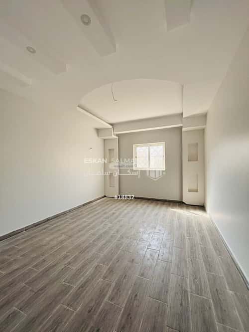 فيلا 252 متر مربع شمالية على شارع 15م عبدالله فؤاد، الدمام