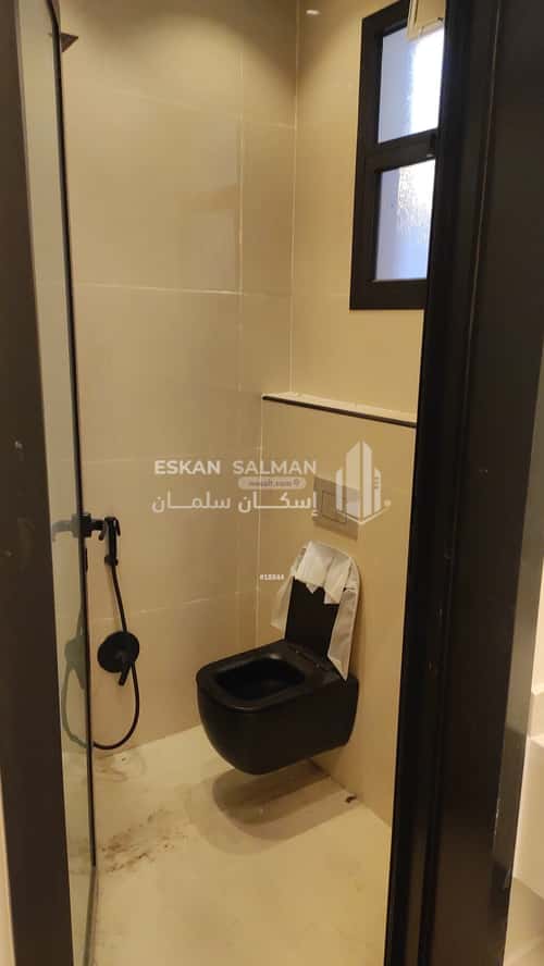 Floor 168 SQM with 5 Bedrooms Al Bayan, East Riyadh, Riyadh