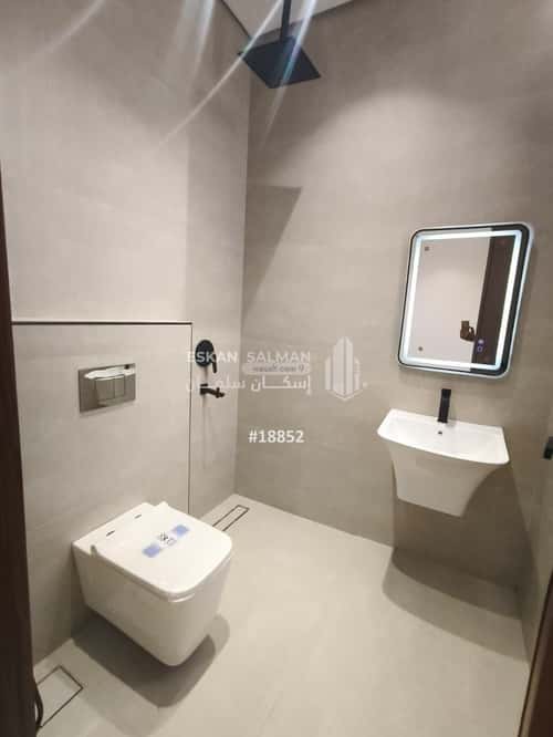 Floor 221 SQM with 7 Bedrooms Al-Janadriyah, East Riyadh, Riyadh