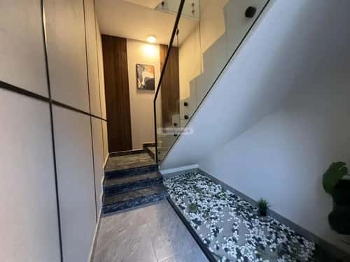 Floor 183 SQM with 6 Bedrooms Al-Muanisiyah, East Riyadh, Riyadh