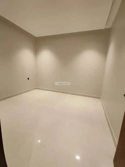 Floor 142 SQM with 4 Bedrooms Al-Yarmuk, East Riyadh, Riyadh