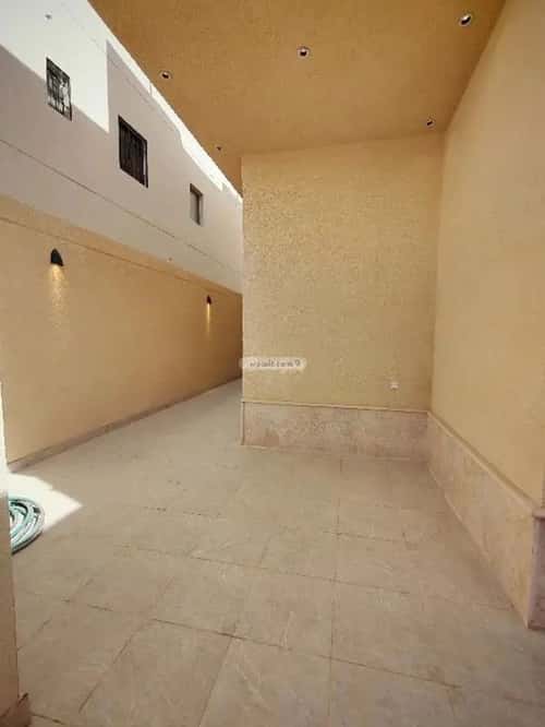 Villa 277 SQM Facing West on 15m Width Street Al-Janadriyah, East Riyadh, Riyadh