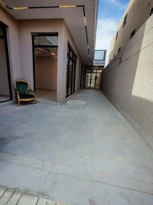 فيلا 625 متر مربع شرقية على شارع 18م المونسية، شرق الرياض، الرياض