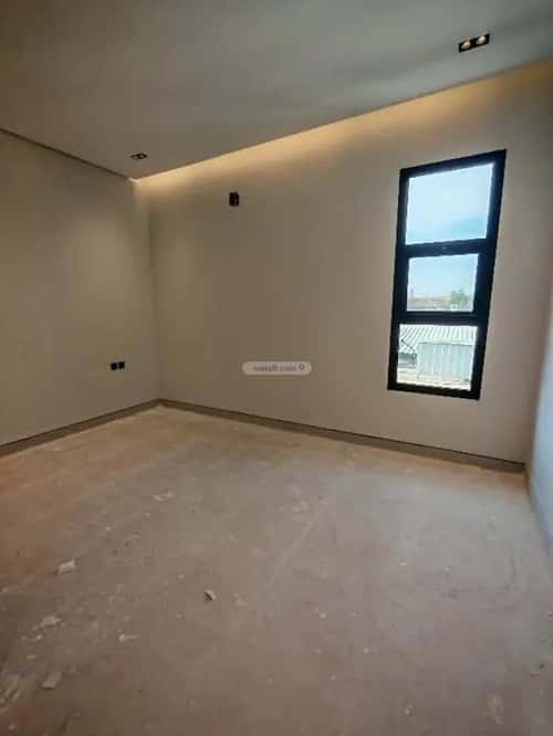 Villa 625 SQM Facing East on 18m Width Street Al-Muanisiyah, East Riyadh, Riyadh