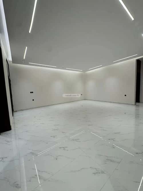 Floor 242 SQM with 6 Bedrooms Al-Muanisiyah, East Riyadh, Riyadh