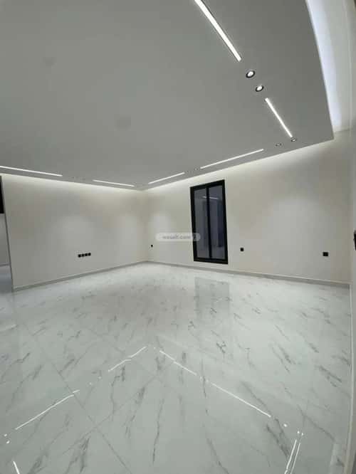 Floor 220 SQM with 6 Bedrooms Al-Muanisiyah, East Riyadh, Riyadh