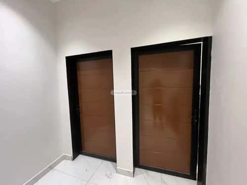 Floor 220 SQM with 6 Bedrooms Al-Muanisiyah, East Riyadh, Riyadh