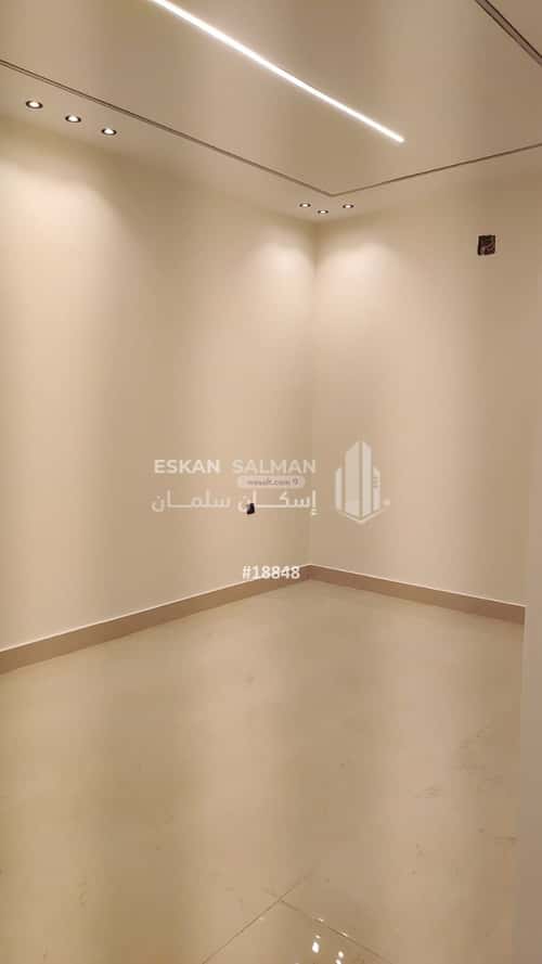 فيلا 200 متر مربع شمالية على شارع 15م العريجاء الغربي، غرب الرياض، الرياض