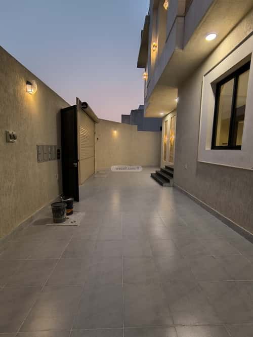 Villa 375 SQM Facing North East on 20m Width Street Al Rahmanyah, East Jeddah, Jeddah