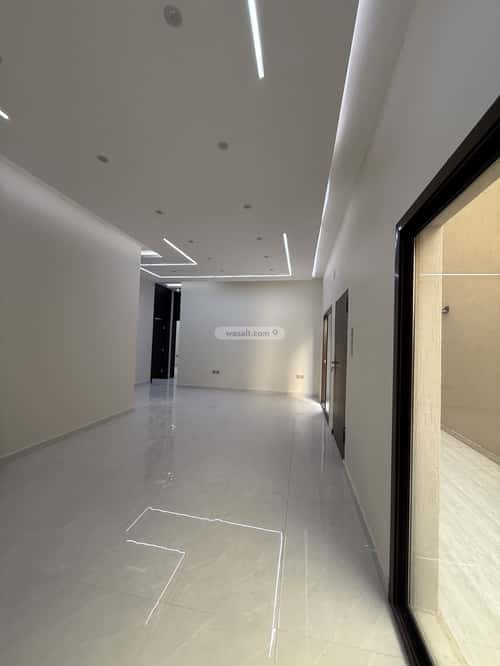 Floor with 5 Bedrooms Ar-Rimal, East Riyadh, Riyadh