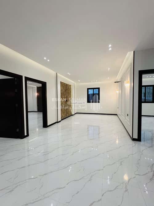 فيلا 425 متر مربع شمالية على شارع 15م الرحاب، الطائف