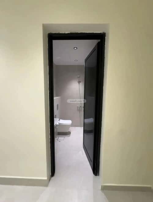 3 bedroom floor in Al Aridh