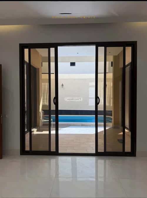 فيلا 405 متر مربع غربية على شارع 20م القيروان، شمال الرياض، الرياض