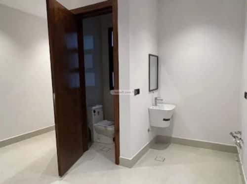 5 bedroom villa in Al Mahdiyyah