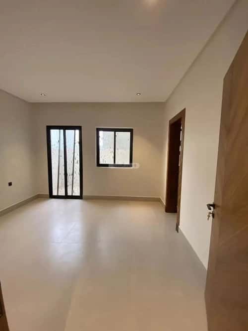 5 bedroom villa in Al Mahdiyyah