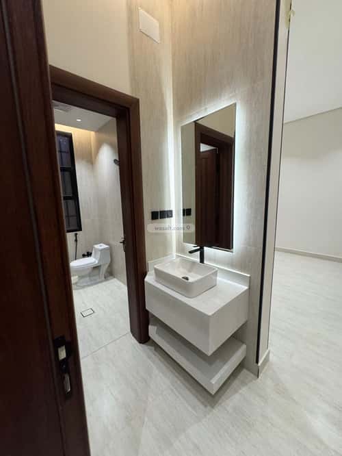 Apartment 300 SQM with 8 Bedrooms Al Taawun, Khamis Mushait