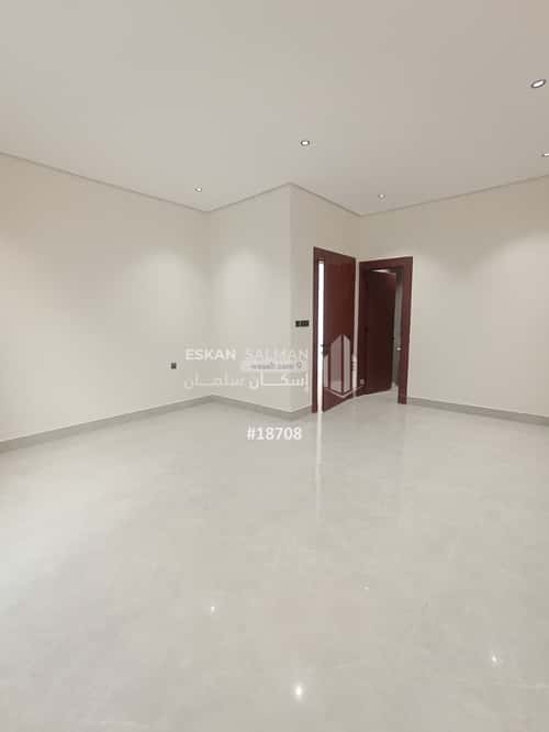 Floor 179 SQM with 5 Bedrooms Al-Janadriyah, East Riyadh, Riyadh