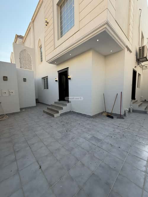 فيلا 209 متر مربع واجهة شرقية ب 8 غرف الصواري، شمال جدة، جدة