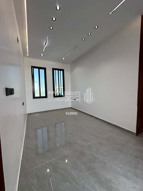 فيلا 239 متر مربع شرقية على شارع 20م الجنادرية، شرق الرياض، الرياض