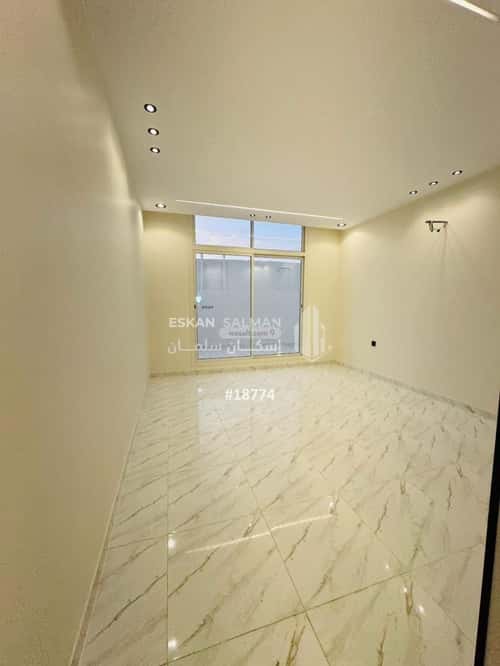 Apartment with 5 Bedrooms Rayyadh, Alttayif