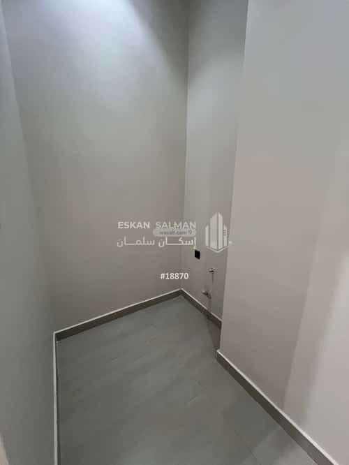 Apartment with 5 Bedrooms Al-Yarmuk, East Riyadh, Riyadh