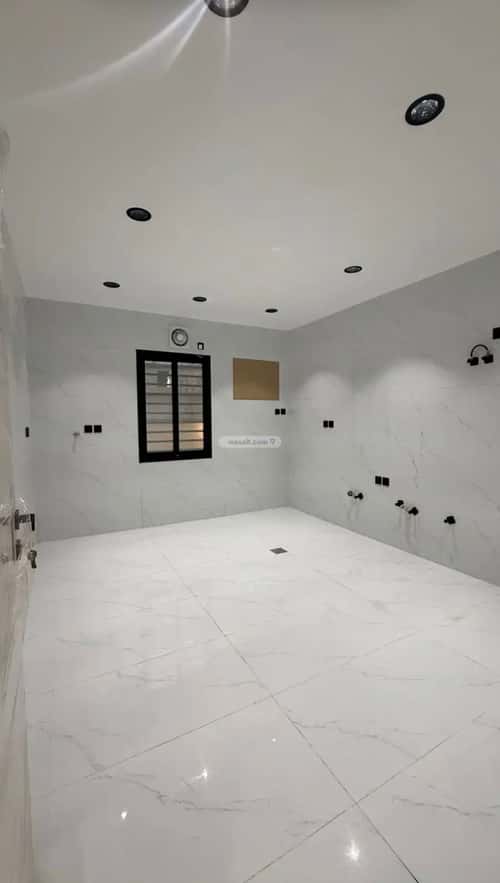 Apartment 224 SQM with 5 Bedrooms The Beach, Jazan
