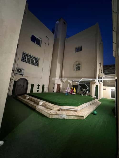 8 bedroom villa in Al Muhammadiyah