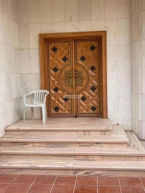 Villa 575 SQM Facing East with 8 Bedrooms Ar-Rayan, East Riyadh, Riyadh