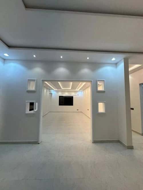 Villa 435 SQM Facing West with 6 Bedrooms Al-Qairawan, North Riyadh, Riyadh