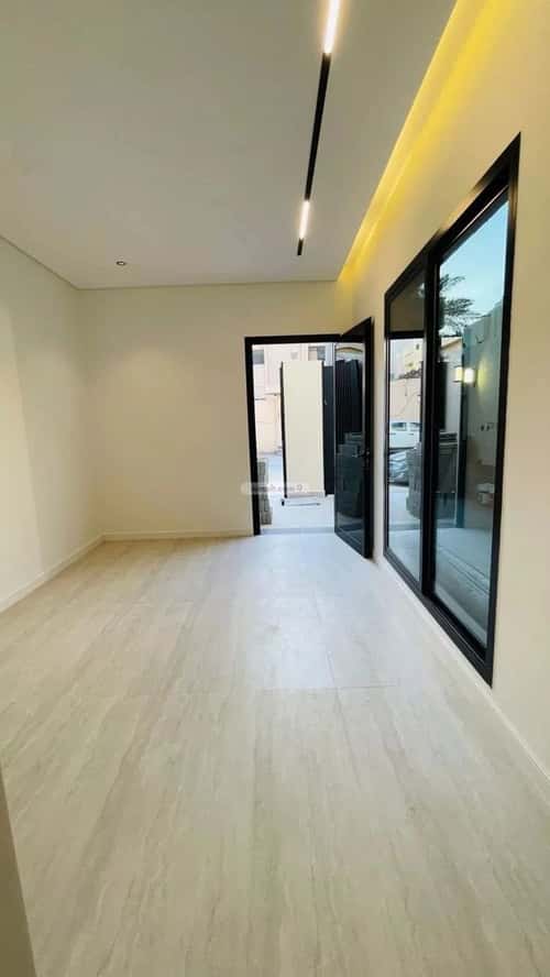 فيلا 202 متر مربع شرقية على شارع 15م السويدي الغربي، غرب الرياض، الرياض