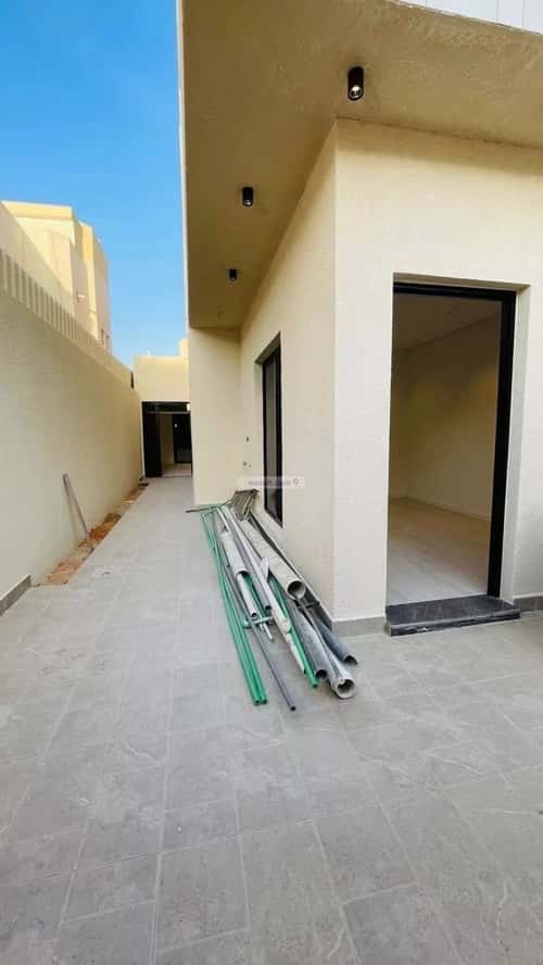 فيلا 202 متر مربع شرقية على شارع 15م السويدي الغربي، غرب الرياض، الرياض