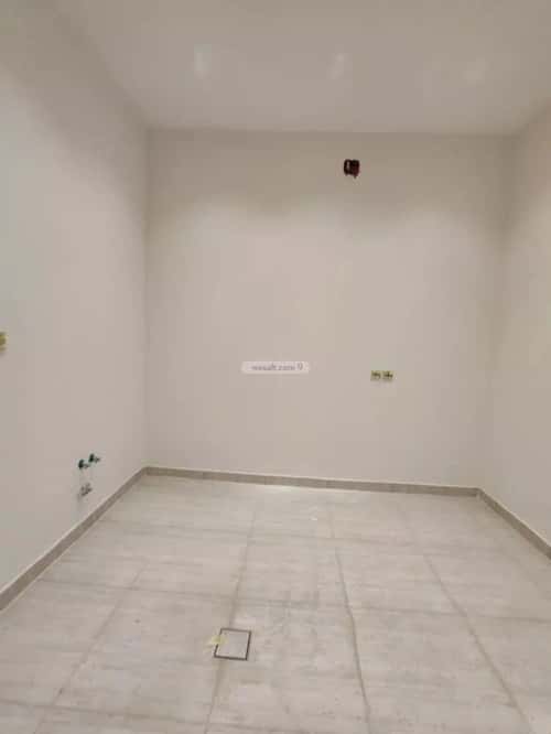 فيلا 306 متر مربع شمالية على شارع 20م طويق، غرب الرياض، الرياض