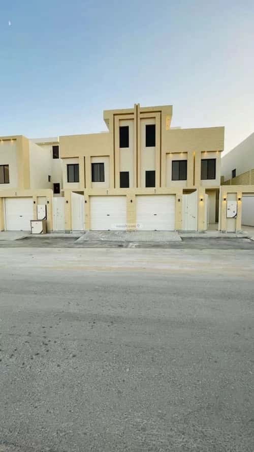 Floor 176 SQM with 3 Bedrooms Okaz, South Riyadh, Riyadh